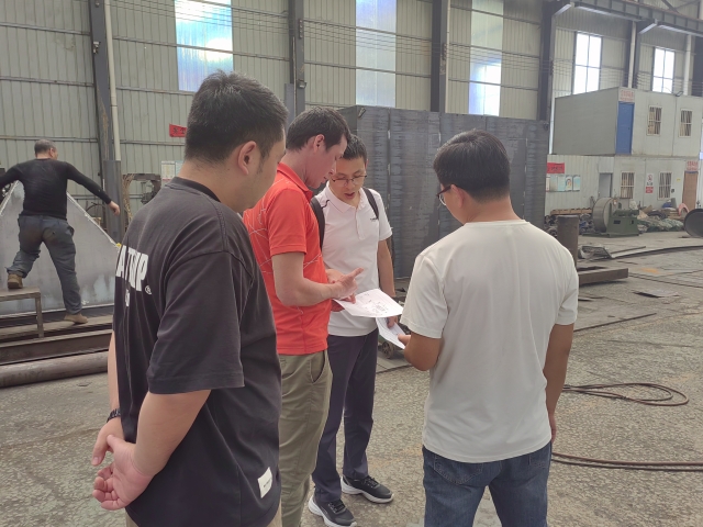 跨界環保行——非洲客戶至鞏義北斗考察連續炭化設備